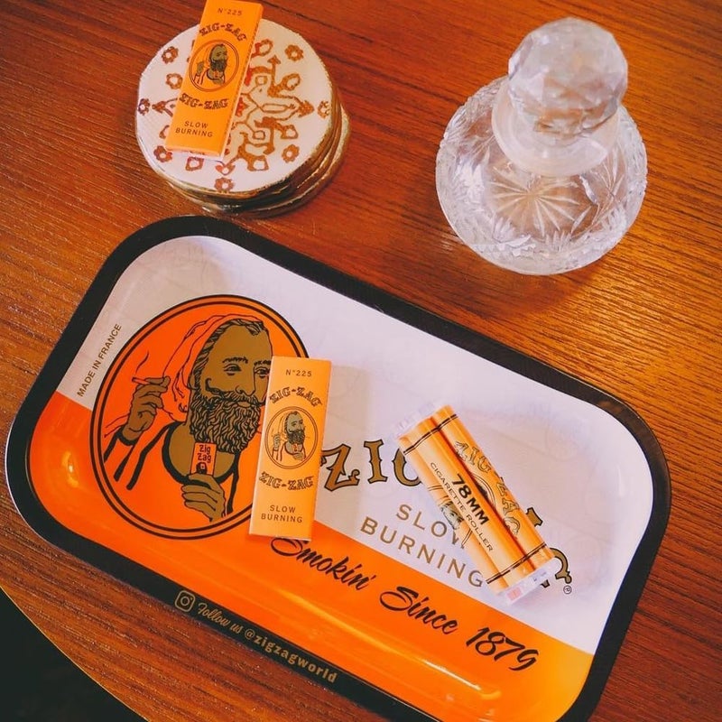 Zigzag Metal Rolling Tray, Elegant Design - Small (10.75" x 6.5") - Classic Orange - Image 4